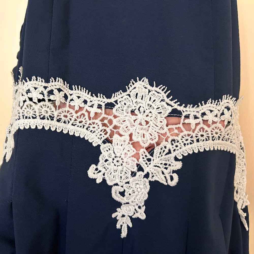 Navy Blue Halter Neck Romper with White Lacy Detail and Open Back - Picture 4 of 8